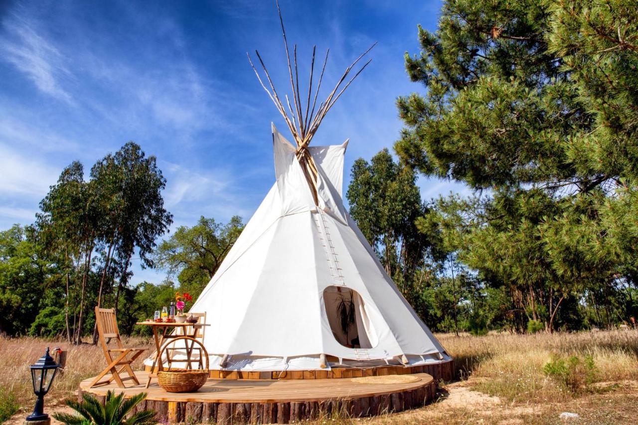 Hotel Goodmuda Tipi'S Grândola Exteriér fotografie