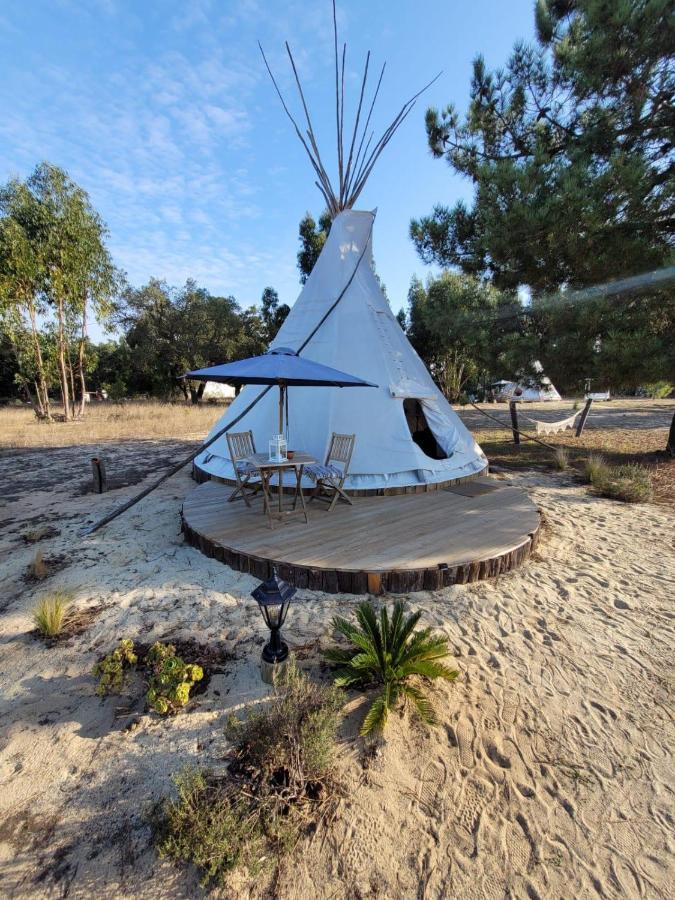 Hotel Goodmuda Tipi'S Grândola Exteriér fotografie