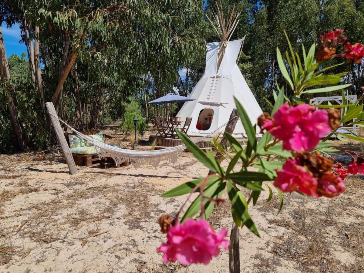 Hotel Goodmuda Tipi'S Grândola Exteriér fotografie